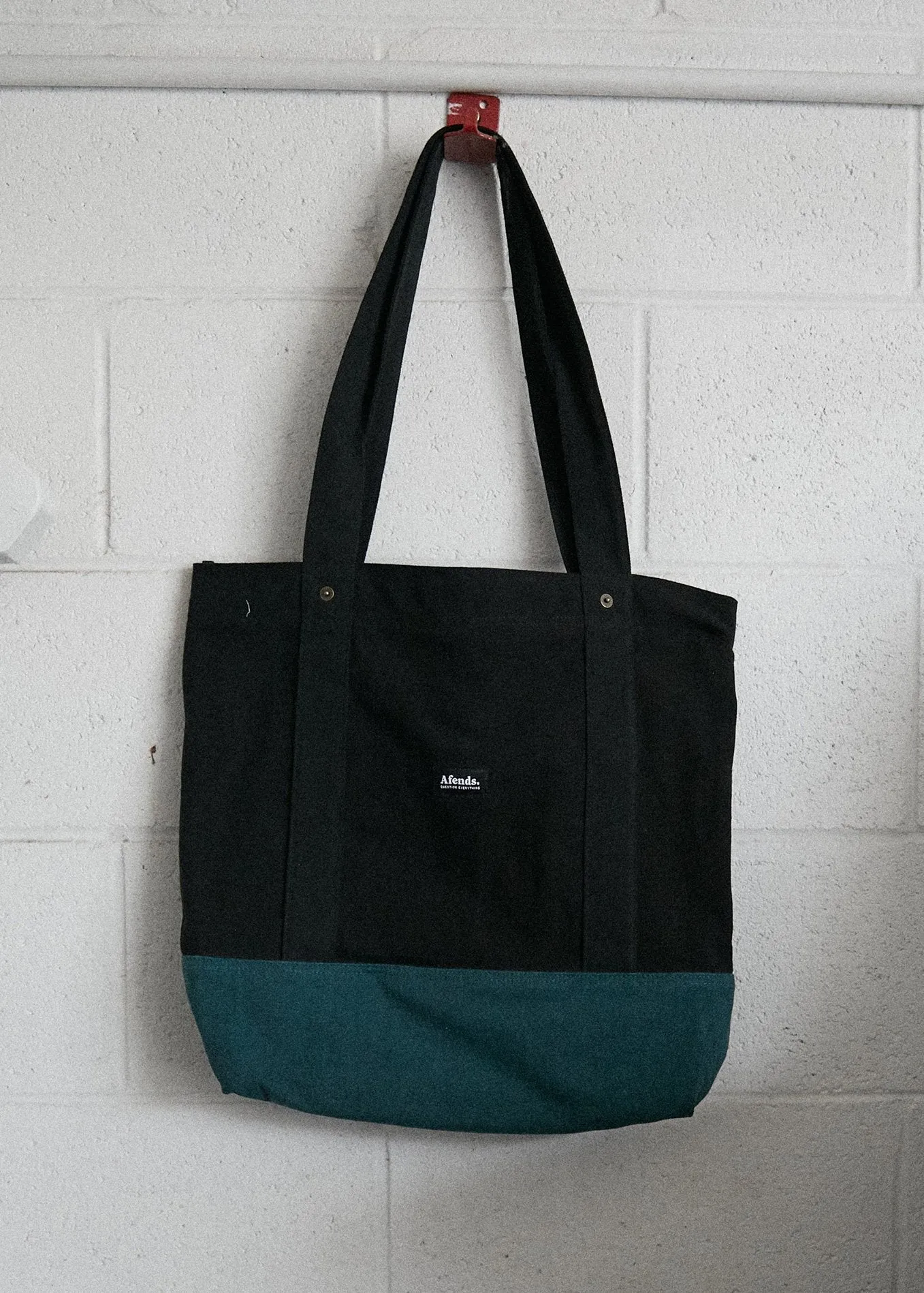 Afends Unisex Goon - Tote Bag - Black