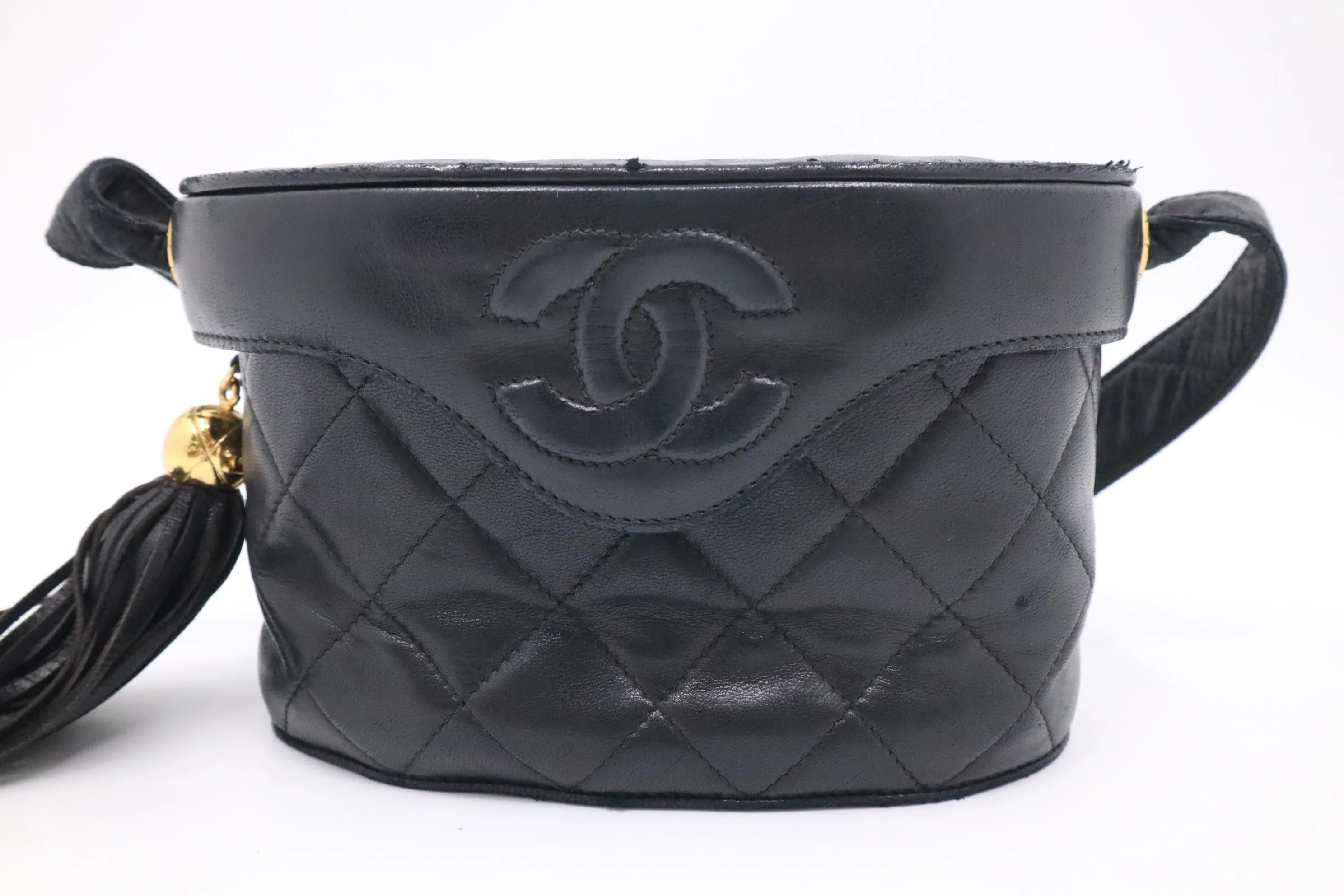 Chanel Vanity Crossbody in Black Mattelassé Leather