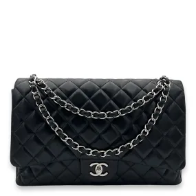 Classic Maxi Single Flap Shoulder Bag in Lambskin, Silver hardware