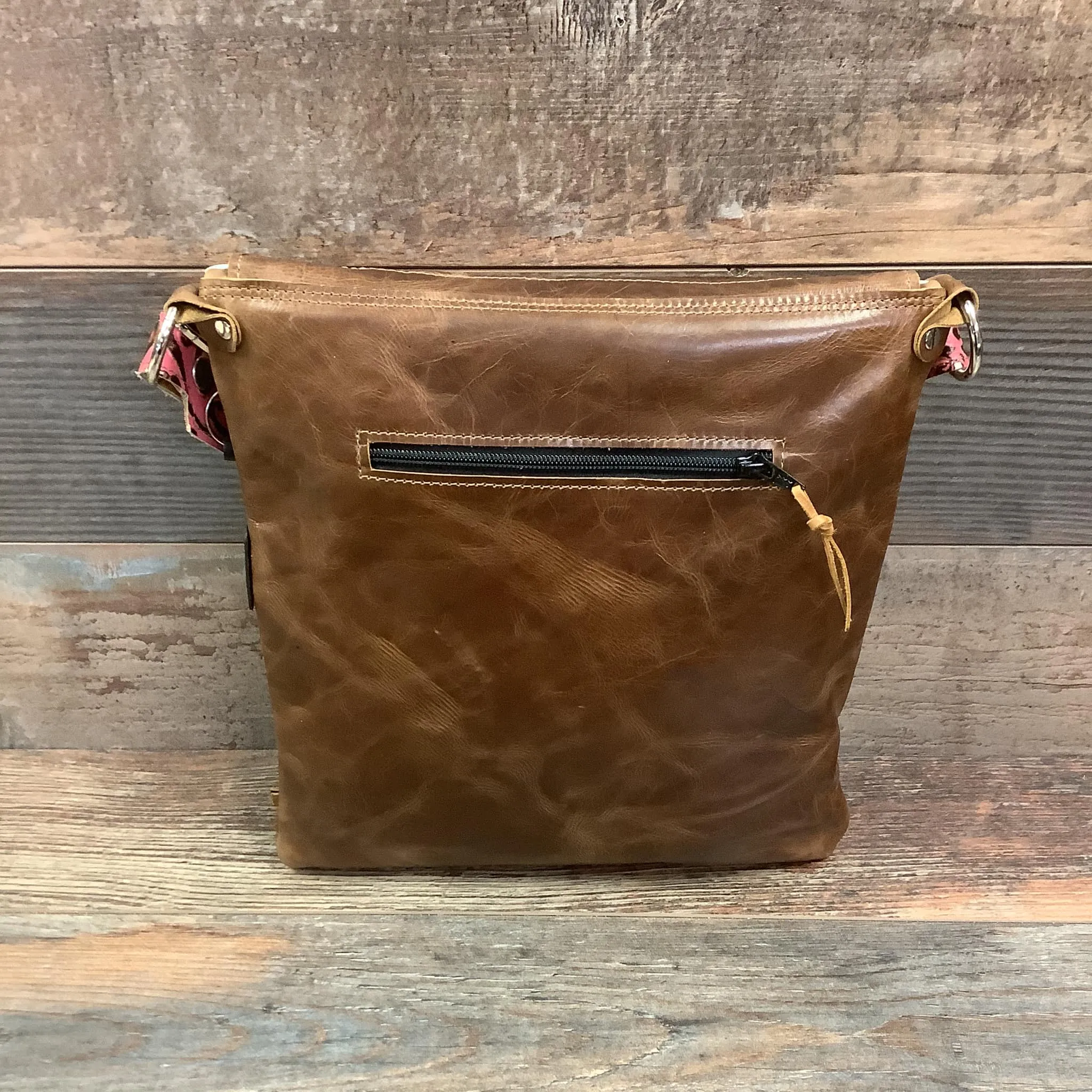 Crossbody with Flap - #27745