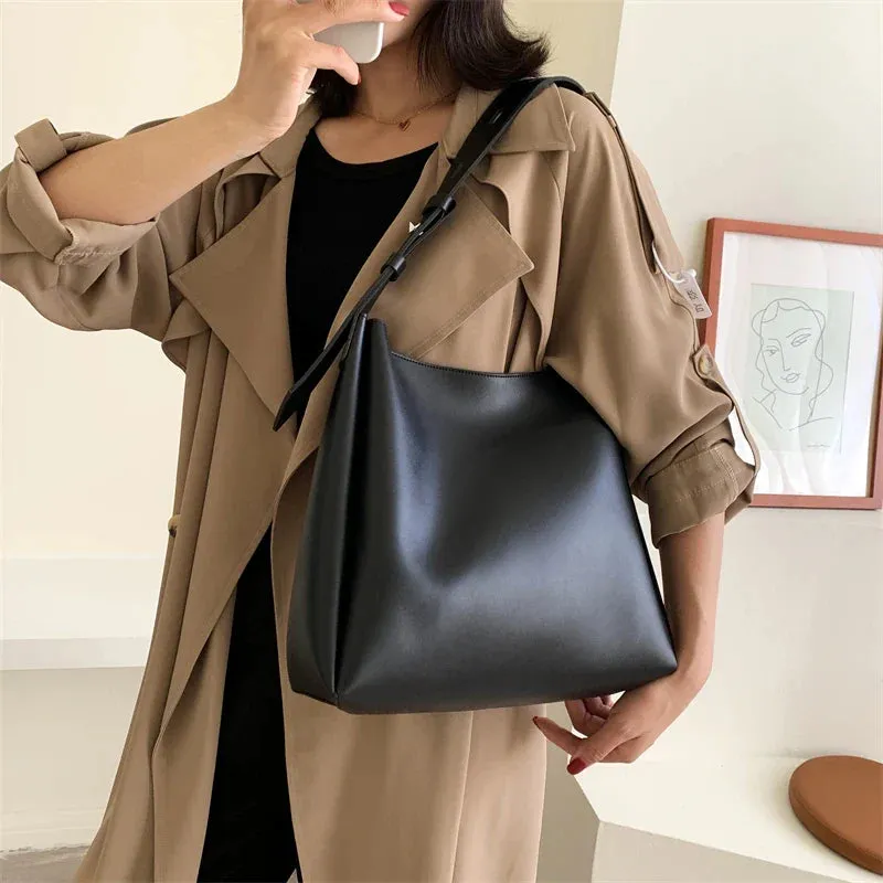 Uniwim Sorren Leather Tote Bag