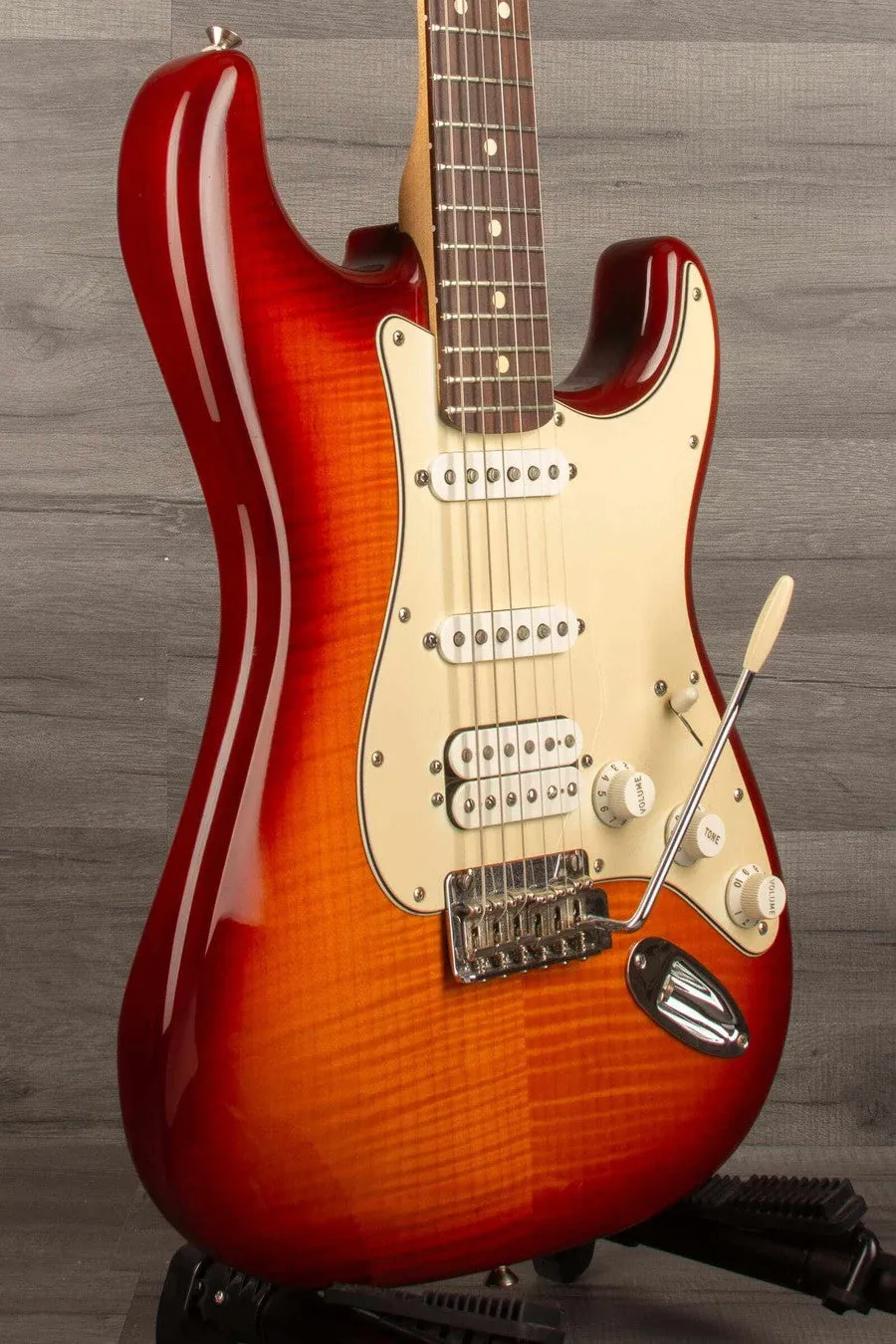 USED - Fender Strat Plus Top iOS (usb) 2014